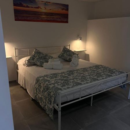 Dimora Toma Lägenhet Vieste Exteriör bild